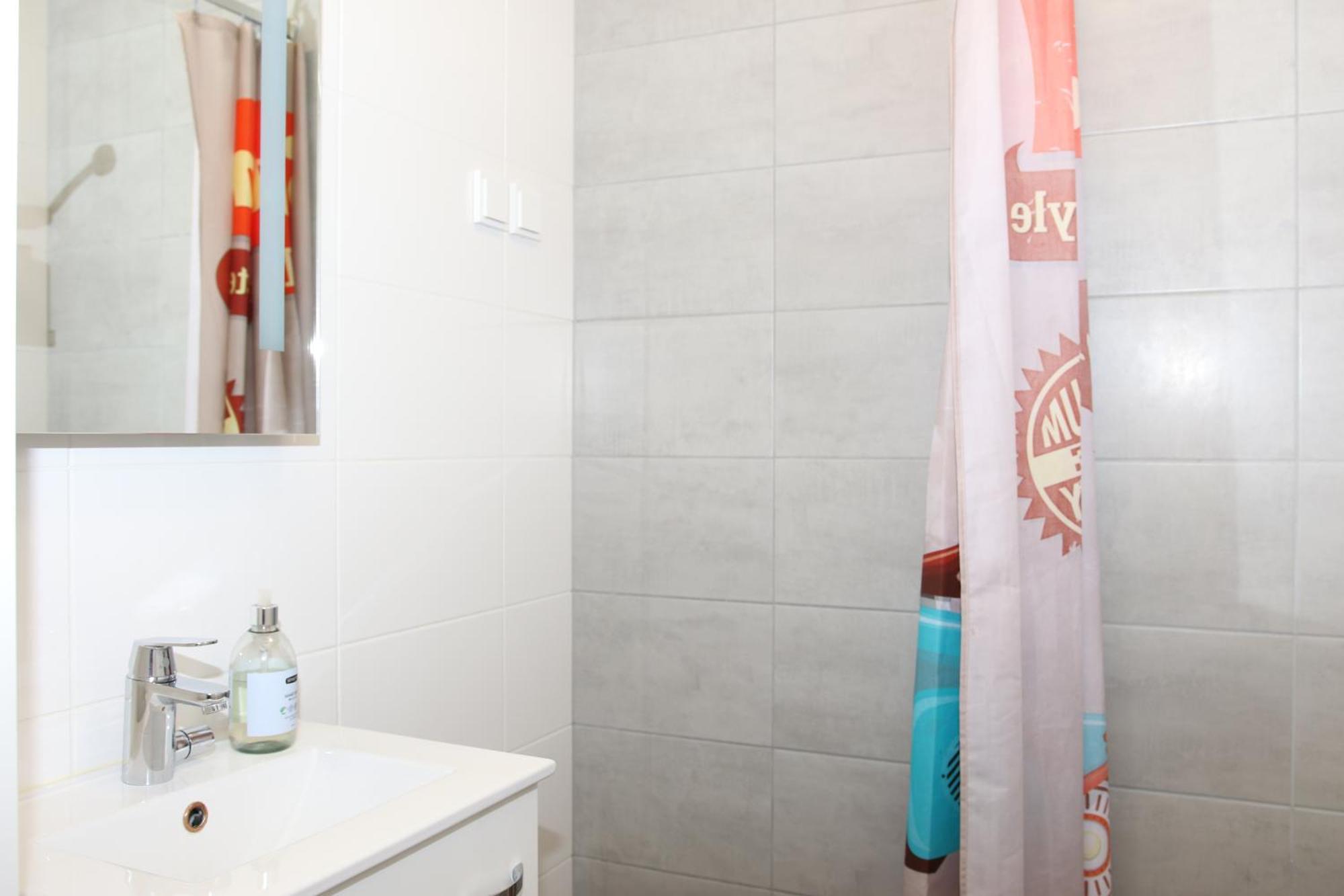 New Apartment Ounas Near All The Main Center Spots Free Public Parking โรวานิเอมิ ภายนอก รูปภาพ