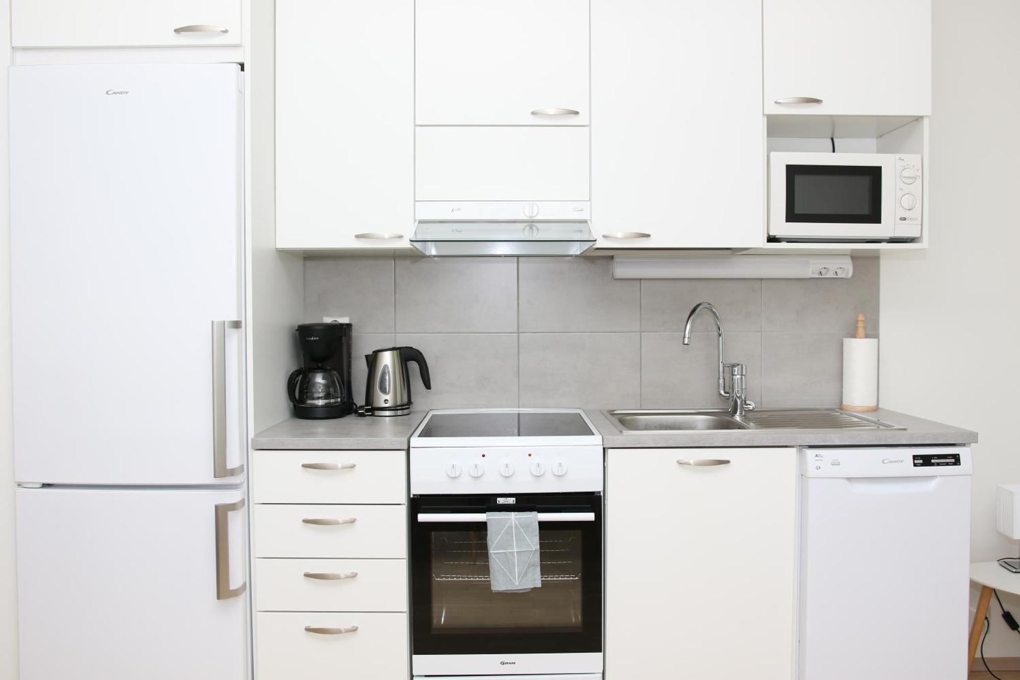 New Apartment Ounas Near All The Main Center Spots Free Public Parking โรวานิเอมิ ภายนอก รูปภาพ